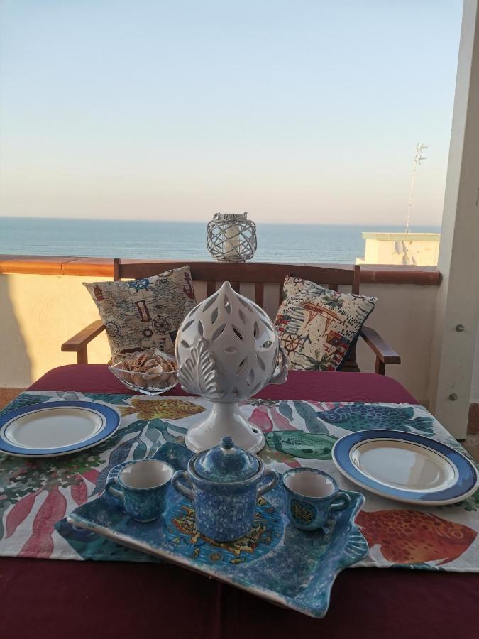 Little Paradise Casa Vacanze Маргерита-ди-Савойя Экстерьер фото