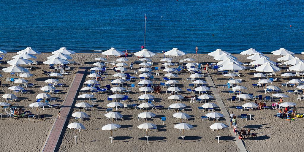 Little Paradise Casa Vacanze Маргерита-ди-Савойя Экстерьер фото